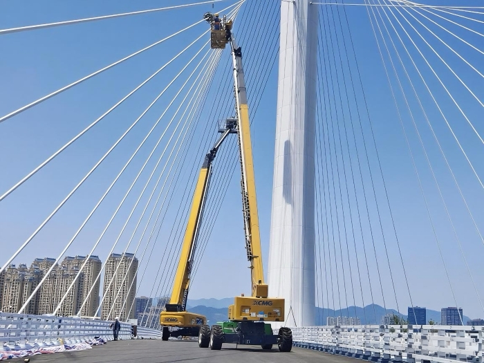 穩(wěn)如磐石！XGS70K毫米級守護博士大橋“生命線”！